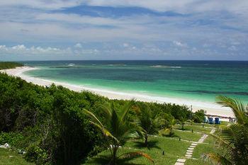 Отель The Delphi Club At Rolling Harbour Sandy Point Экстерьер фото