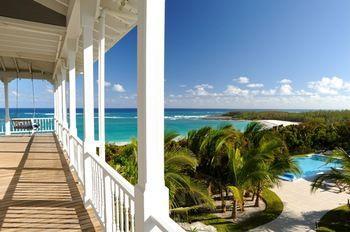 Отель The Delphi Club At Rolling Harbour Sandy Point Экстерьер фото