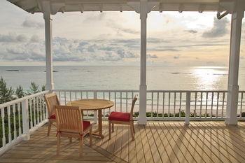 Отель The Delphi Club At Rolling Harbour Sandy Point Экстерьер фото